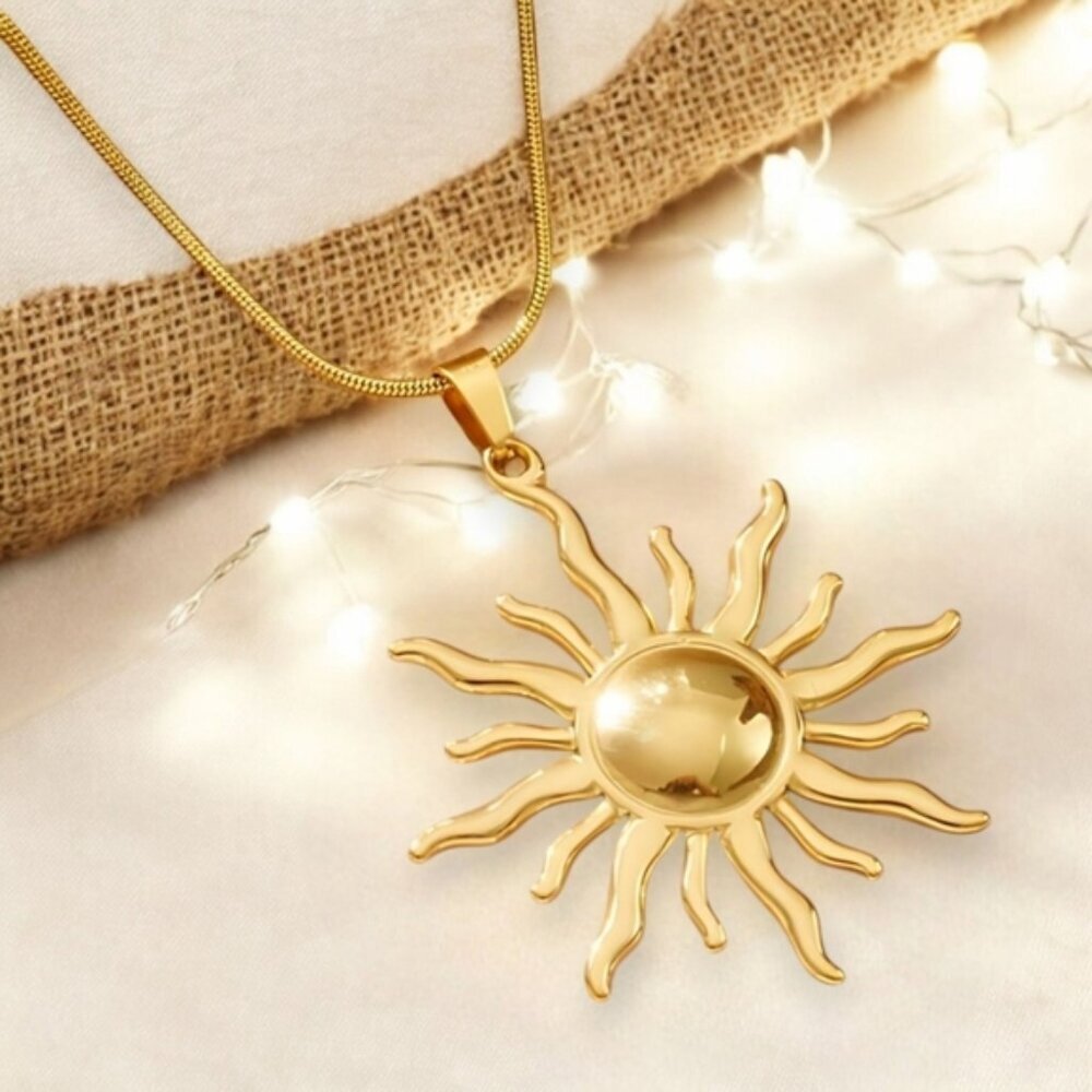 Elegant Gold Sun Pendant Necklace - Picture 7 of 9